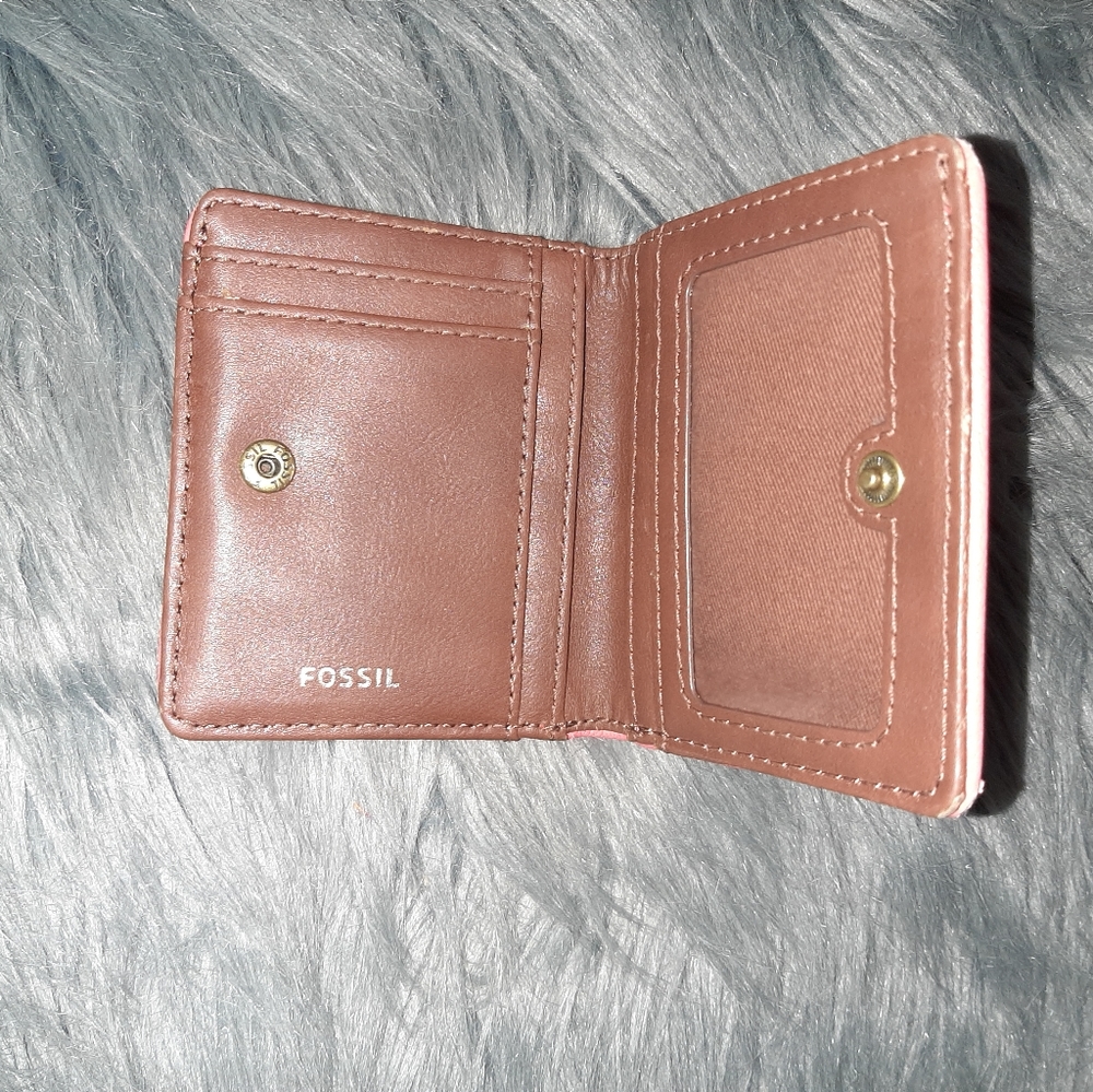 Fossil Small Wallet - Picture 3 of 6